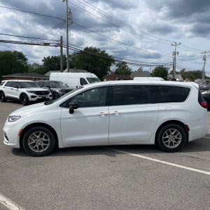 2025 Chrysler PACIFICA SELECT 照片 3