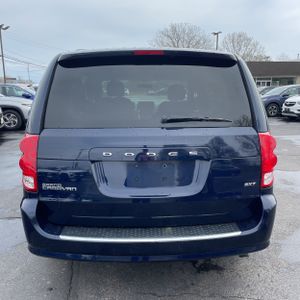 DODGE GRAND CARAVAN SXT - 7