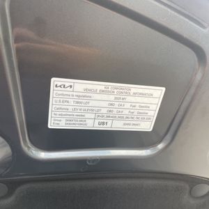 2025 KIA CARNIVAL LXS thumbnail 47