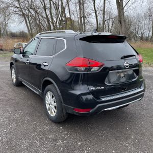 NISSAN ROGUE SV - 5