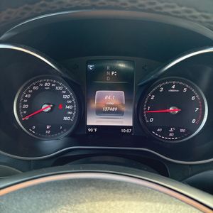صورة 40 لـ 2017 Mercedes-BENZ GLC