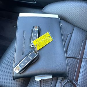 صورة 56 لـ 2022 Porsche PANAMERA GTS