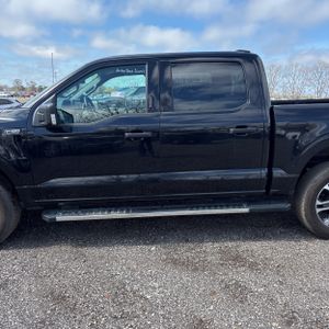 FORD F-150 XLT - 4
