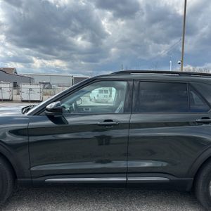 FORD EXPLORER XLT - 4