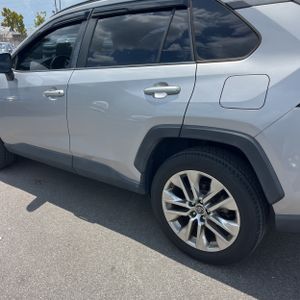 2019 Toyota RAV4 XLE PREMIUM 照片 6