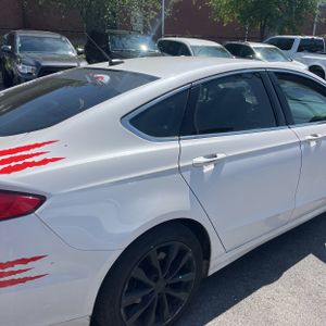 FORD FUSION TITANIUM - 9