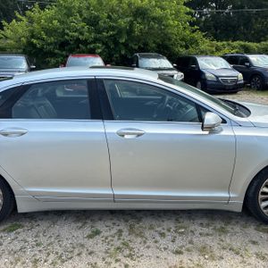 2015 Lincoln MKZ BASE — миниатюра 11