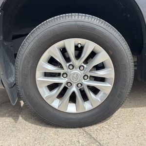 صورة مصغرة 19 لـ 2015 Lexus GX 460 BASE