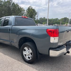 TOYOTA TUNDRA - 6