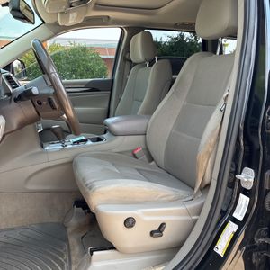 2012 JEEP GRAND CHEROKEE LAREDO 缩略图 32