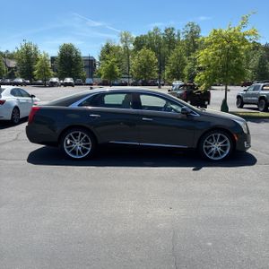 CADILLAC XTS PREMIUM COLLECTION - 10