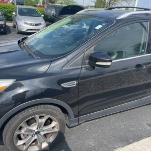 FORD ESCAPE TITANIUM - 2