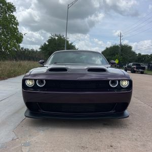 DODGE CHALLENGER SRT HELLCAT - 9
