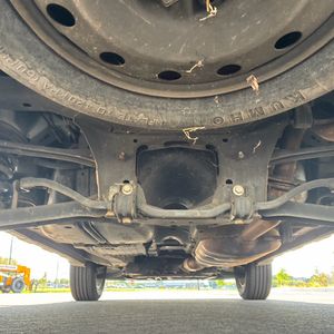 2010 FORD ESCAPE XLT 照片 24