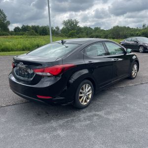2015 Hyundai ELANTRA SE 照片 8