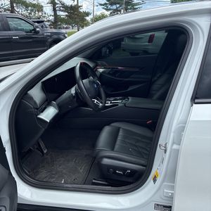 2024 BMW I5 M60 — миниатюра 32