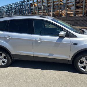 صورة مصغرة 11 لـ 2016 FORD ESCAPE SE