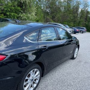 FORD FUSION HYBRID SE - 7