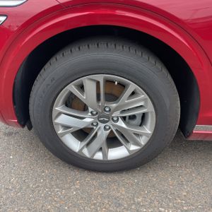 2023 Genesis GV70 2.5T STANDARD — миниатюра 17