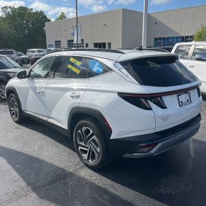 HYUNDAI TUCSON LIMITED - 5