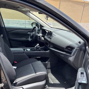 صورة مصغرة 33 لـ 2024 Nissan ROGUE SV