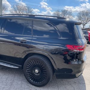 MERCEDES-BENZ GLS - 6