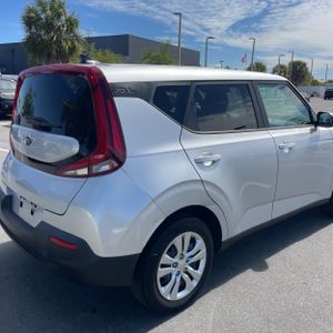 KIA SOUL LX - 9