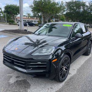 PORSCHE CAYENNE BASE - 1
