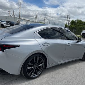 Lexus IS 350 F SPORT - 9