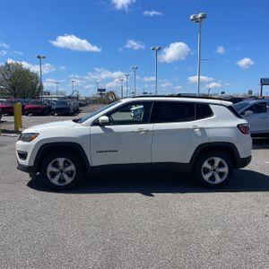 JEEP COMPASS LATITUDE - 2