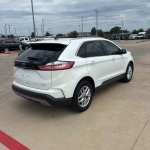 FORD EDGE SEL - 8