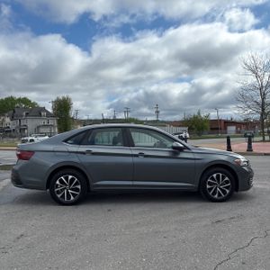 VOLKSWAGEN JETTA S - 6