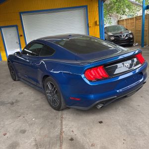 FORD MUSTANG ECOBOOST PREMIUM - 5