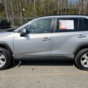 TOYOTA RAV4 - 4