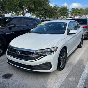 صورة 1 لـ 2022 Volkswagen JETTA SE