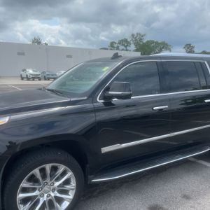 CADILLAC ESCALADE ESV LUXURY - 2