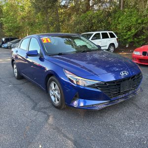 HYUNDAI ELANTRA SE - 10