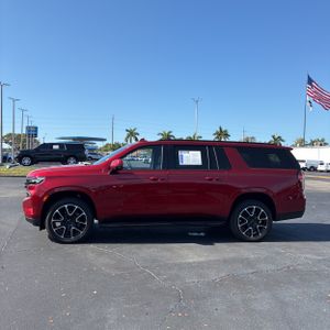 CHEVROLET SUBURBAN RST - 3