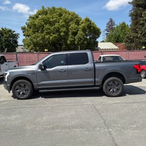FORD F-150 LIGHTNING XLT - 3