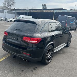 MERCEDES-BENZ GLC AMG - 8