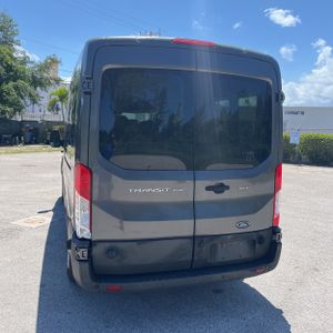 FORD TRANSIT 350 XLT - 7