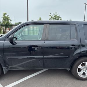 HONDA PILOT - 4