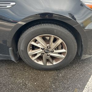 صورة مصغرة 20 لـ 2019 KIA OPTIMA LX