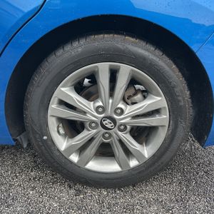 صورة مصغرة 17 لـ 2018 Hyundai ELANTRA SEL