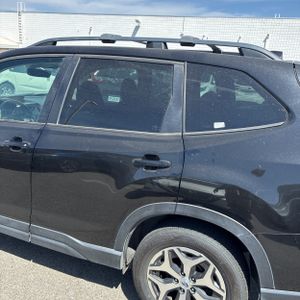 2021 Subaru FORESTER PREMIUM 照片 6