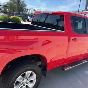 2021 Chevrolet SILVERADO 1500 LT 照片 9
