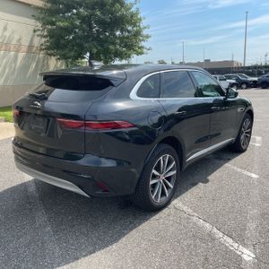 صورة 8 لـ 2022 Jaguar F-PACE P250 S