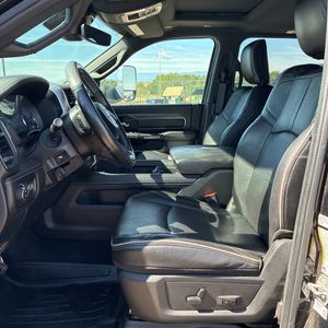 2020 RAM 2500 LIMITED 照片 36