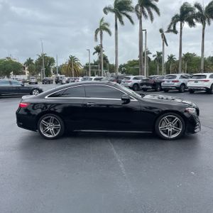 Mercedes-Benz E-Class E 400 - 10