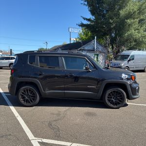 JEEP RENEGADE - 10